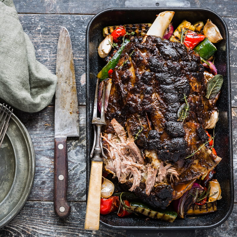 BBQ Tennessee Smokehouse Shoulder of Lamb 